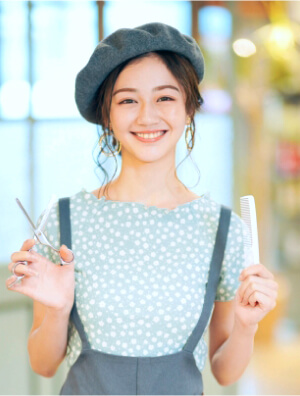 スタイリスト望月 麻美